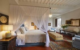 La Pescaia Resort